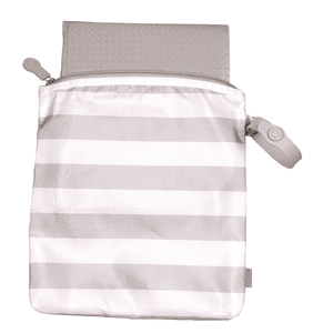 Beutel mit Wickelmatte On-The-Go, weiß/grau